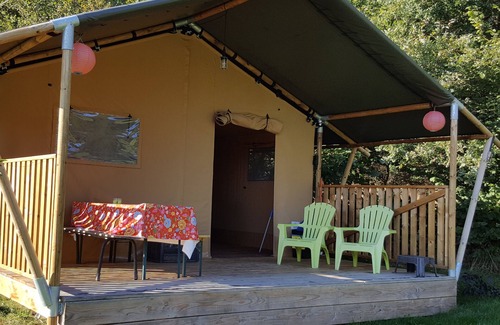 Le Compas House | Relax at Gîte Meunier Moulin des Jarasses with Pool Access