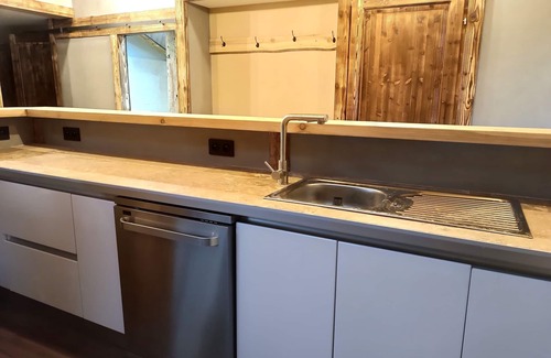Septmoncel les Molunes Apartment | Family-Friendly Gîte Modulable for 14 in Haut Jura