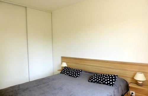 Saint-Remy-en-Rollat House | Modern Retreat with Terrace & Garden Near Vichy - 10/10 Rated