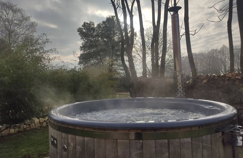 Bourges House | Gîte Nature La Manova SPA Sauna Nordic bath/Jacuzzi