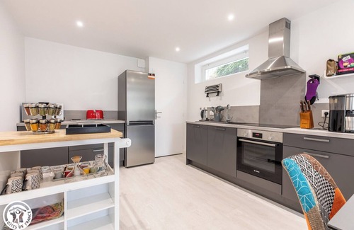 Aydat House | Cosy Gîte Near Lake Daydat with Family-Friendly Amenities