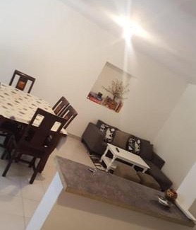 Sablet House | Pet-Friendly Gîte O'Cigales with Family Accommodations