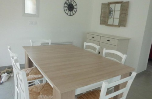 Onzain House | Gîte Onzain: Ideal Retreat for Families with Great Reviews