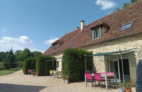 Salviac House | Experience Gîte Périgord: 4-Star Oasis with Oceanfront Views