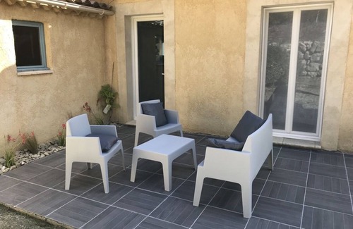 Saint-Ferreol-Trente-Pas House | Gîte "Pastel Sweetness" with Spa & Breakfast - 9.6/10 Rated