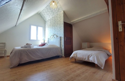 Cocquerel House | Peaceful Getaway Between Land and Sea for Families