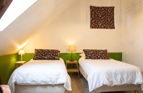 Mareil-sur-Loir House | Family-Friendly Gîte with Garden, BBQ & WiFi Near Zoo