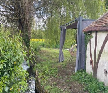 Gasny Apartment | Gîte pieds dans l Epte prêt de Giverny