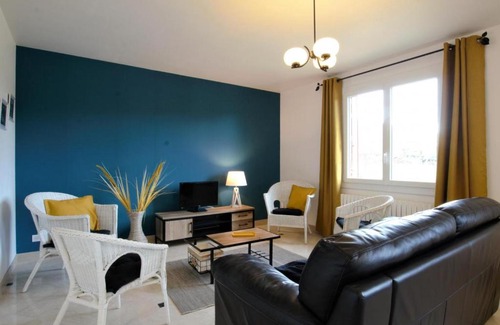 Piney House | Gîte Piney: Perfect Family Retreat for 6 Guests