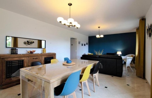 Piney House | Gîte Piney: Perfect Family Retreat for 6 Guests