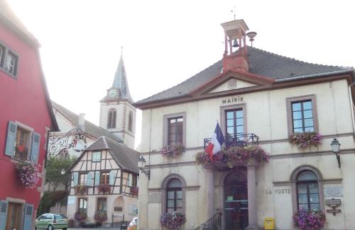 Beblenheim Apartment | Pet-Friendly Gîte Pinot: Rated 9/10 for Family Fun