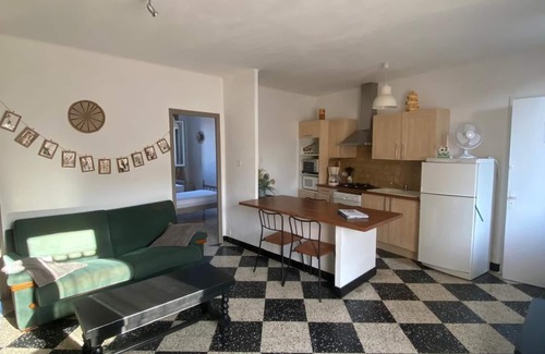 Orgnac-l'Aven Other | Guest Rated 10/10: Hackberry of the Maréchale Retreat