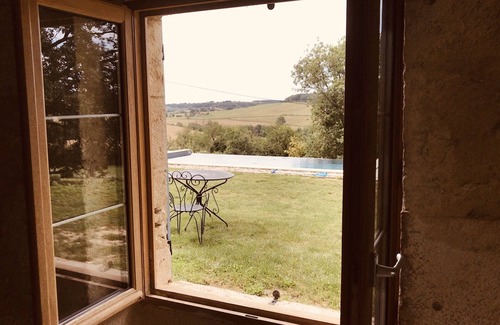 Lavardens Cottage | Relaxing Gîte with Pool and Ocean Views - Guest Rated 9.6