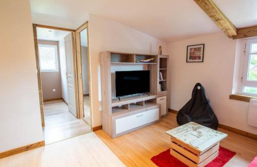Gisors Apartment | Gîte Plume et Potiron: Family-Friendly Retreat Awaits