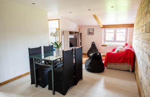 Gisors Apartment | Gîte Plume et Potiron: Family-Friendly Retreat Awaits