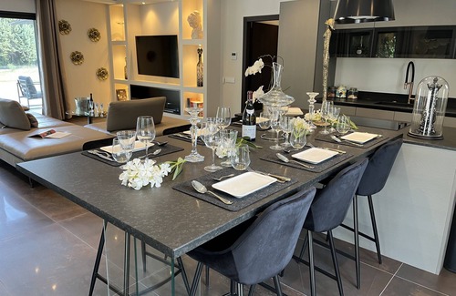 Caderousse House | Experience Gîte Prestige de la Franquette with Ocean Views