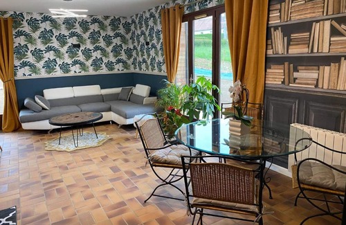 Preures House | Gîte PRIMA LUCE: Spa Retreat with Top Guest Ratings