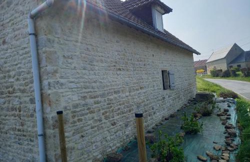 Cricqueville-en-Bessin House | Family-Friendly Gîte Near Pointe du Hoc in Cricqueville