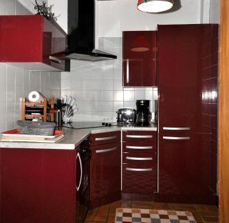 Mortagne-sur-Sevre House | Family-Friendly Gîte Near Puy du Fou - Rated 8.6/10