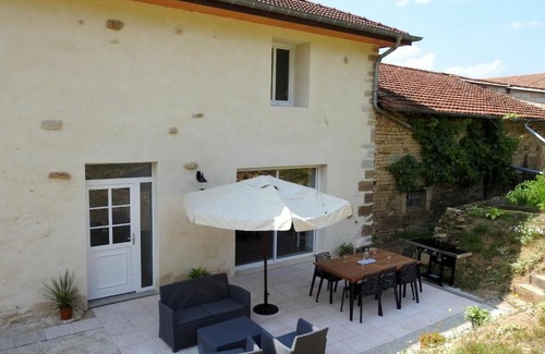 Dommartin-le-Franc House | Charming 3-Bedroom Gîte with Terrace near Museums and Lakes