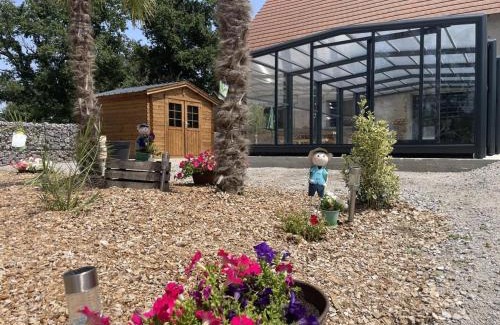 Couzon House | Elegant Gîte in Couzon with Heated Pool and Spa Access