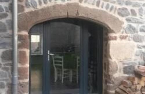 La Fagette House | Peaceful Gîte for Hiking and Stargazing Near Puy-en-Velay
