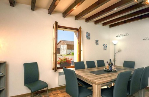 Radonvilliers House | Family-Friendly Gîte Radonvilliers: Rated 9/10 by Guests
