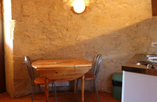 Rimons House | Cozy Gîte Rimons for 2: Pet-Friendly Retreat Awaits