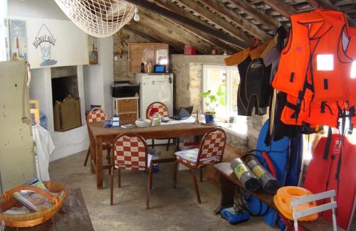 Surtainville House | Oceanfront Gîtes Rose des Sables: Family-Friendly Retreat