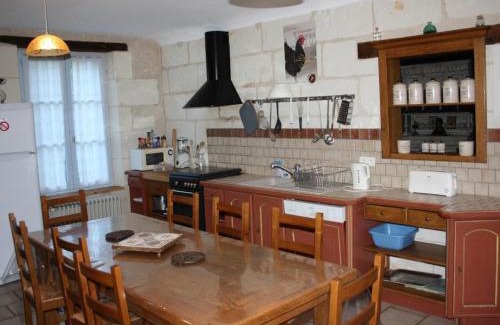 Blere House | Idyllic Gîte with Private Garden and Family-Friendly Amenities