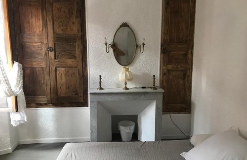 Le Fugeret Hotel | Cozy Gîte Saint Pierre: Breakfast Included & Family-Friendly