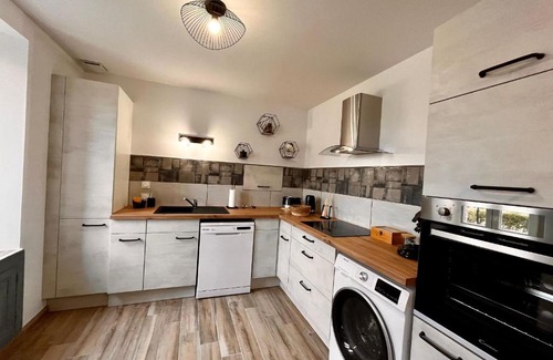 Saint-Valentin House | Cozy Gîte Saint-Valentin for Family Getaways