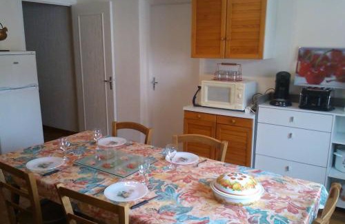 Rosureux Apartment | Enjoy Oceanfront Comfort at Gîte Sainte Foy - Top Rated!