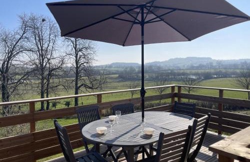 Saint-Leon House | Gîte avec Vue Imprenable et Terrasse - Note 9.5/10