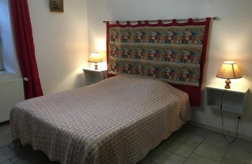 Flainval House | Relaxing Gîte with Garden & Ping-Pong, Near Nancy/Lunéville