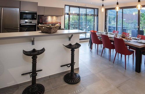 Turckheim House | Relaxing Gîte with Pool & Spa for 12-15 Near Colmar