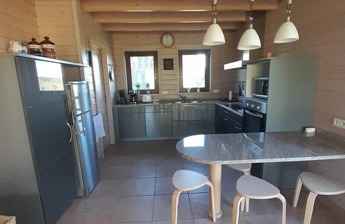 Engreux House | Comfortable Gîte with Garden, Terrace & Pet-Friendly Amenities