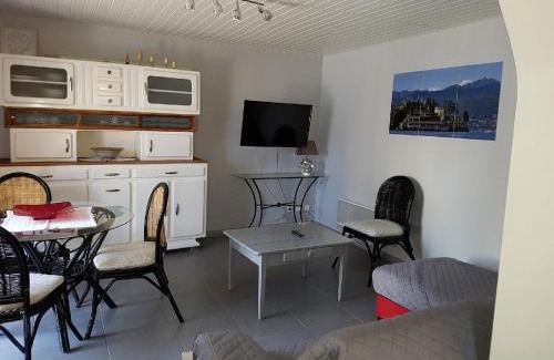 Monce-en-Belin House | Comfortable Gîte near 24 Hours Circuit with Child-Friendly Amenities