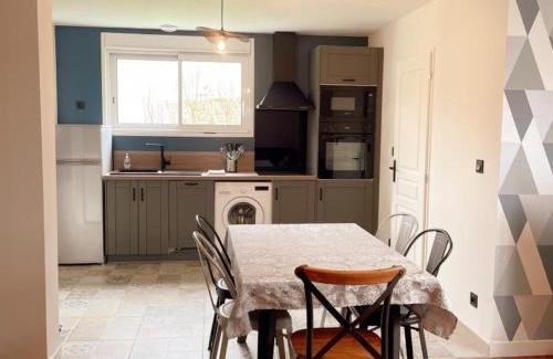 Couffy House | Gîte des Cailloteux: Family-Friendly Retreat in France