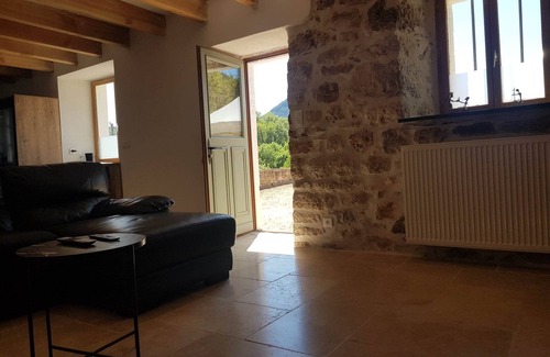 Ispagnac House | Family-Friendly Escape at Gîte Truffière Lozère