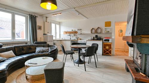 Saint-Quentin Apartment | Pet-Friendly Getaway at Gîte Vauban - Family Approved Hideaway