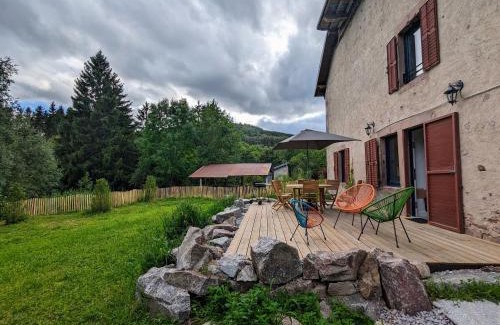 Jussarupt House | Cozy Gîte Vosgien with Garden Near Gérardmer Activities