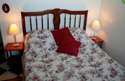 Wimille House | Family-Friendly Gîte Wimille for 8 Guests - A Cozy Retreat