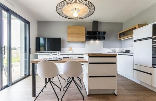 Prefailles House | Relaxing Gîtes with Heated Pool & Spa Near Beach