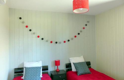 Meillard House | Cozy Gîtes Near Vineyards with Family-Friendly Activities