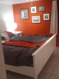 Mars Apartment | Pet-Friendly Gîtes chez Daniel: Guest Rated 9.1/10