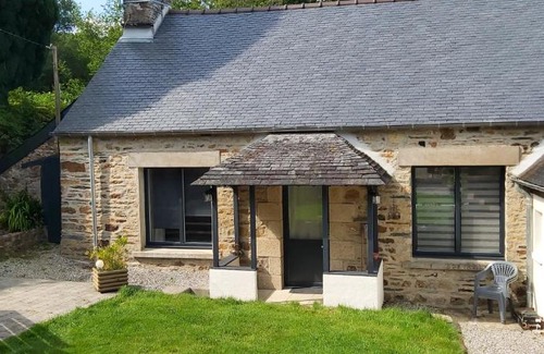 Saint-Aignan House | Relax at Gîtes de Botplançon: Family-Friendly Getaway