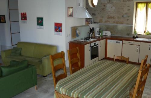 Avernes House | Oceanfront Gîtes de la Grande Ferme with High Guest Ratings