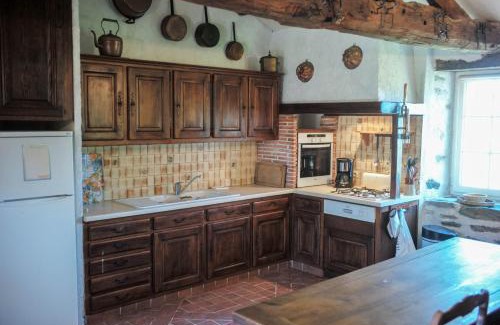 Landevieille House | Oceanfront Gîtes de la Roblinière: Pet-Friendly Retreat