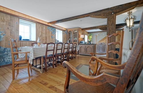 La Reid House | Family-Friendly Gîtes du Chaffour in Scenic La Forêt